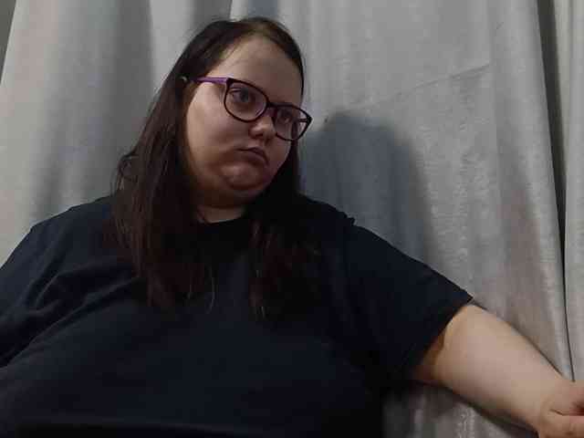 Nency-18 webcam
