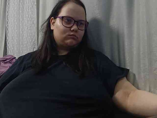 Nency-18 webcam