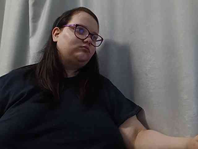 Nency-18 webcam