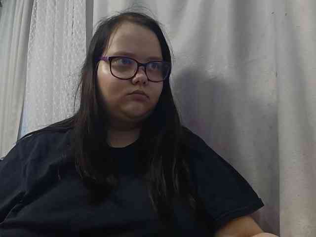 Nency-18 webcam