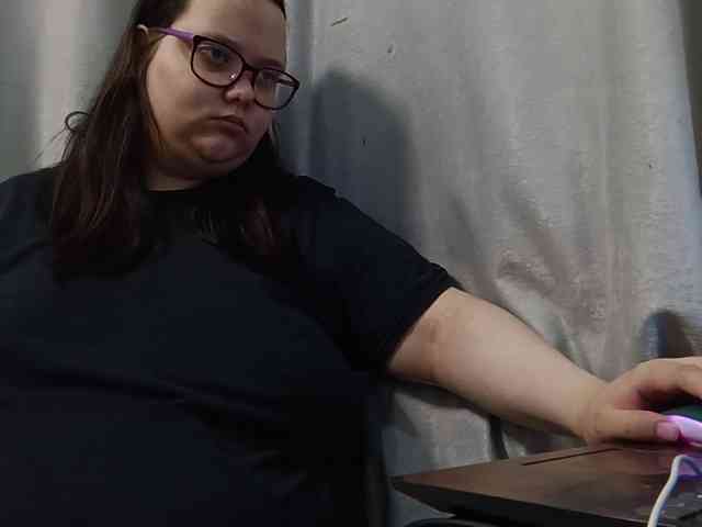 Nency-18 webcam