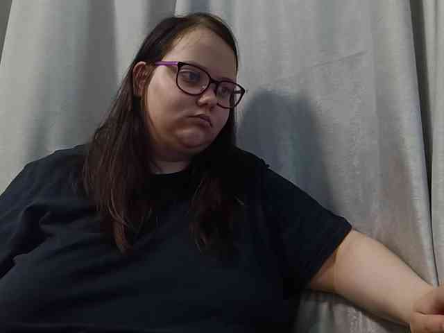 Nency-18 webcam