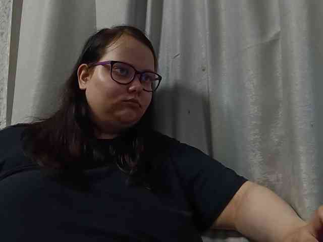 Nency-18 webcam