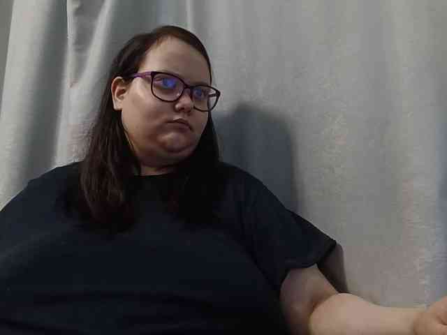 Nency-18 webcam