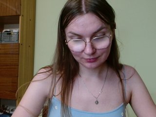 Ellyxcute Porn Show