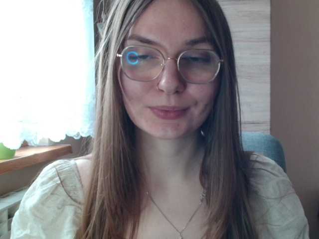 Ellyxcute webcam bongacams model stream image