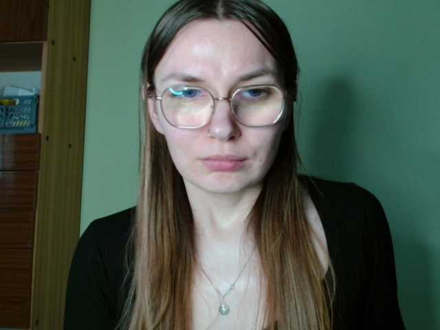 Ellyxcute live cam profile