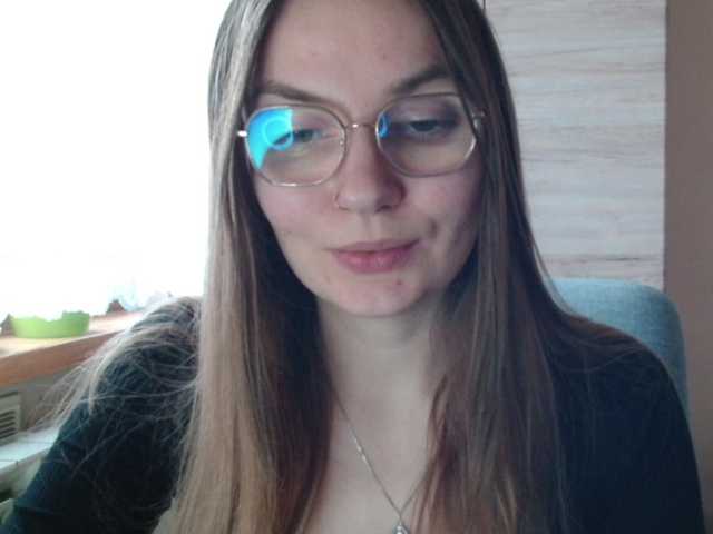 Ellyxcute webcam bongacams model stream image