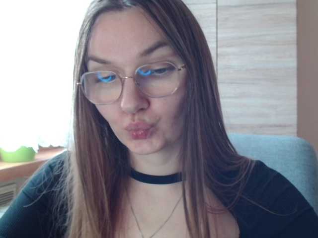 Ellyxcute from BongaCams is Freechat