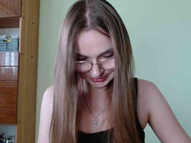 Ellyxcute webcam