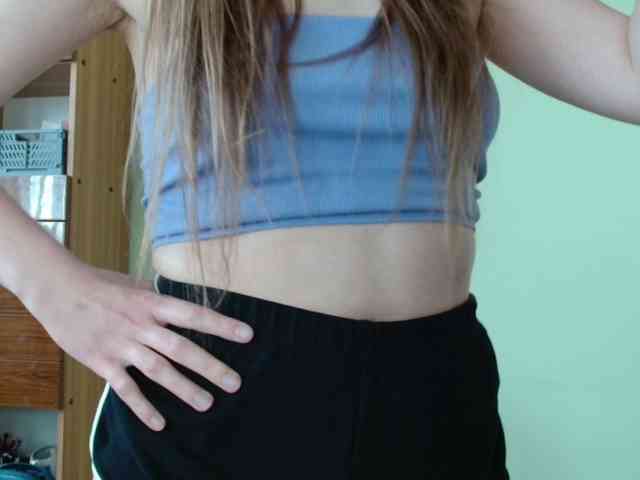 Ellyxcute webcam