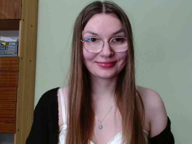 Ellyxcute Live Webcam on BongaCams