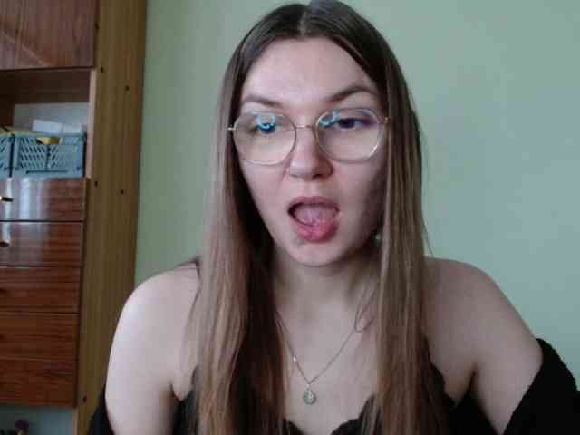 Ellyxcute webcam