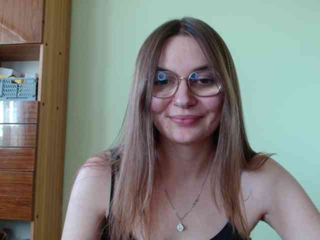 Ellyxcute webcam