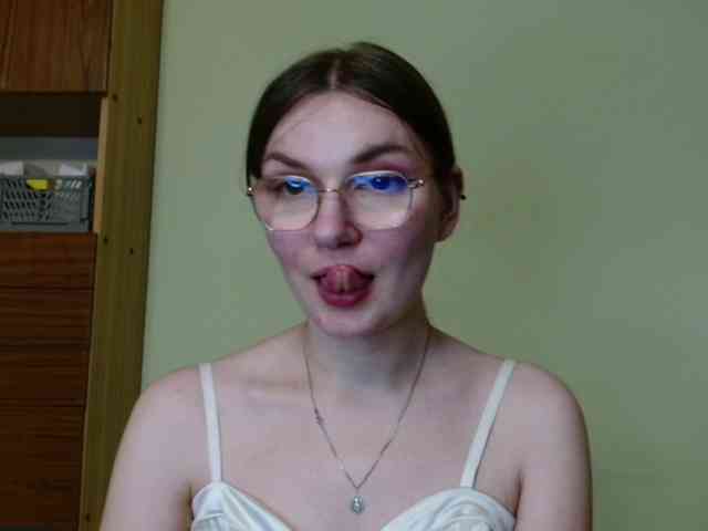 Ellyxcute webcam