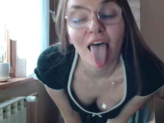 Ellyxcute webcam
