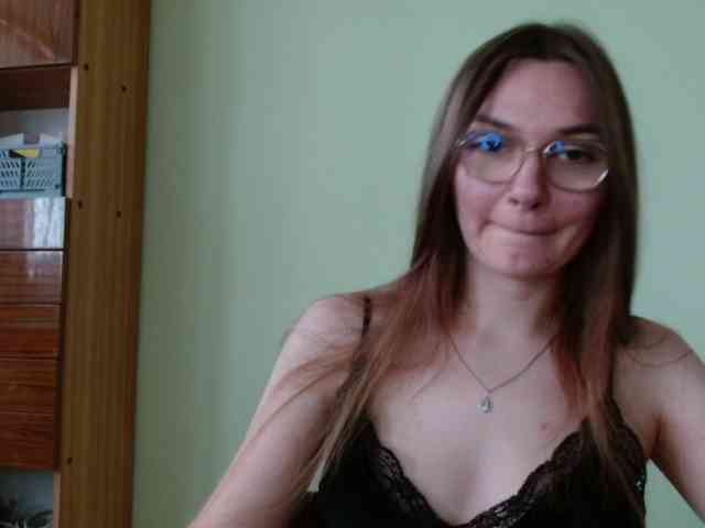 Ellyxcute webcam