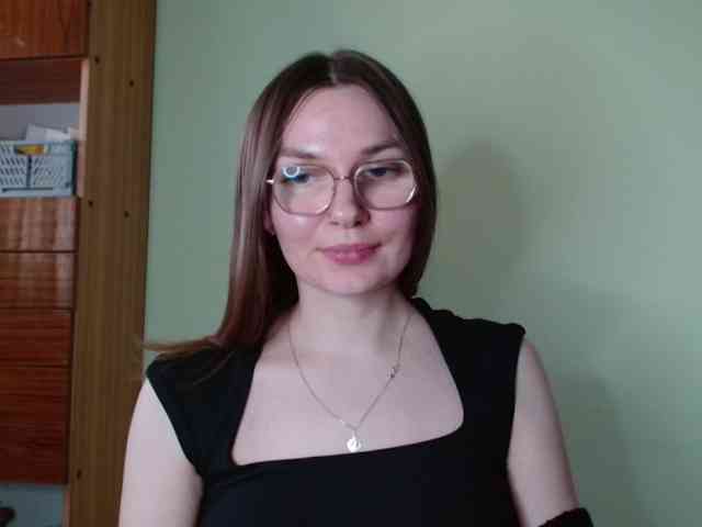 Ellyxcute Live Webcam on BongaCams