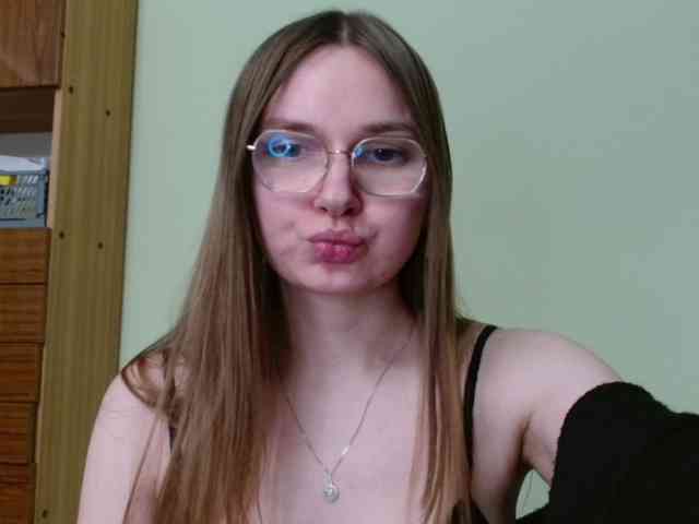 Ellyxcute webcam