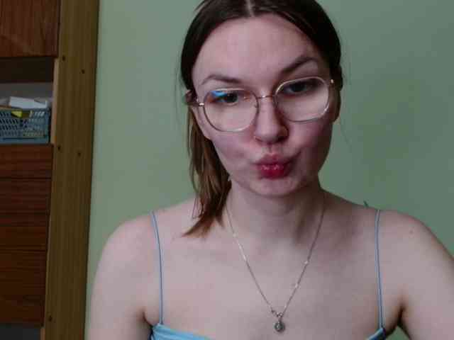 Ellyxcute webcam