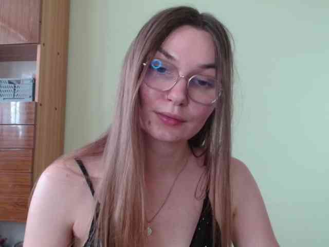 Ellyxcute webcam
