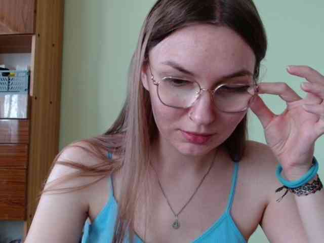 Ellyxcute webcam