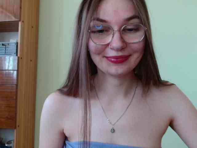 Ellyxcute webcam
