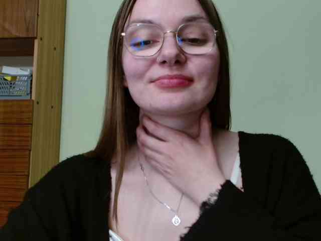 Ellyxcute Live Webcam on BongaCams