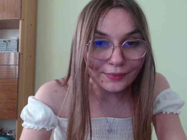 Ellyxcute webcam