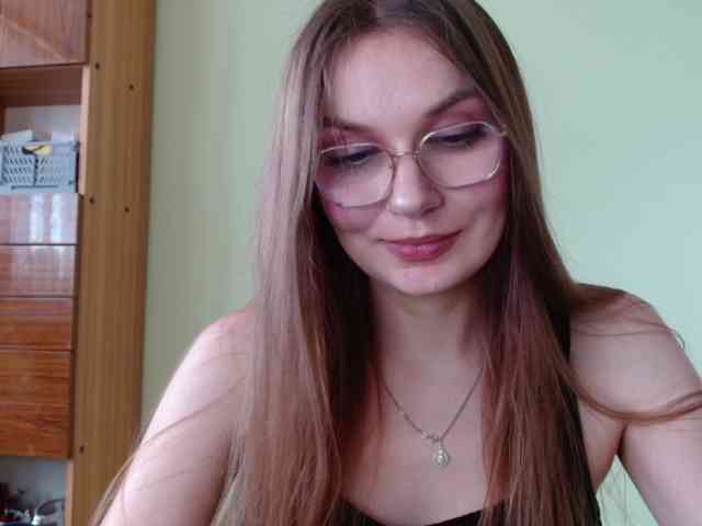 Ellyxcute webcam