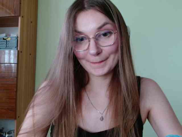 Ellyxcute webcam
