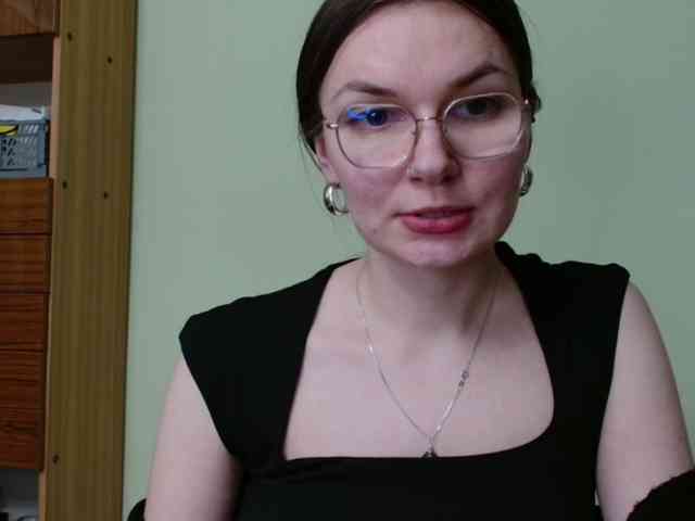 Ellyxcute webcam