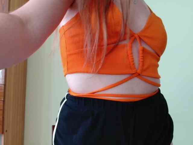 Ellyxcute webcam