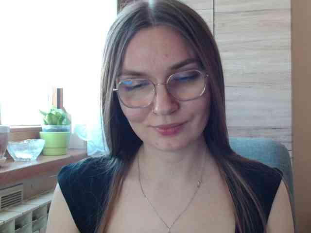 Ellyxcute Live Webcam on BongaCams