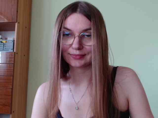 Ellyxcute webcam