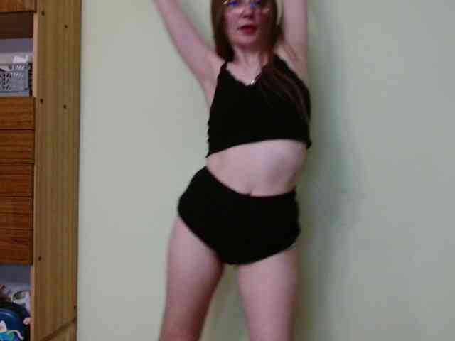 Ellyxcute webcam