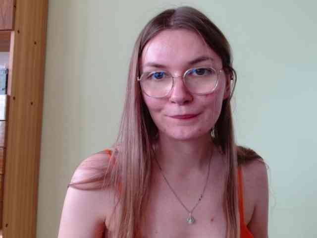 Ellyxcute webcam