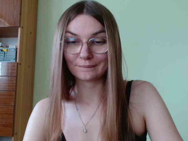 Ellyxcute webcam