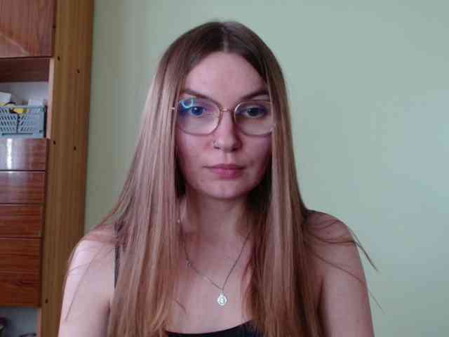 Ellyxcute webcam