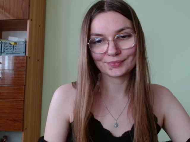 Ellyxcute webcam
