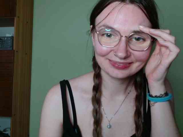 Ellyxcute webcam
