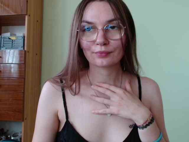 Ellyxcute webcam
