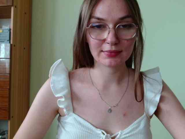 Ellyxcute webcam