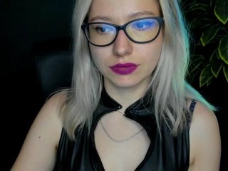 xxHeidiLove Porn Show