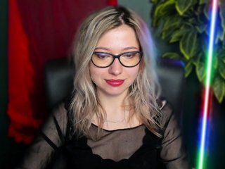 xxHeidiLove Porn Show