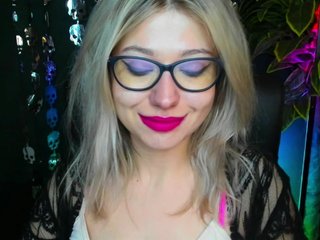 xxHeidiLove Porn Show