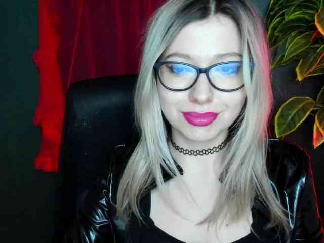 xxHeidiLove Live Webcam on BongaCams