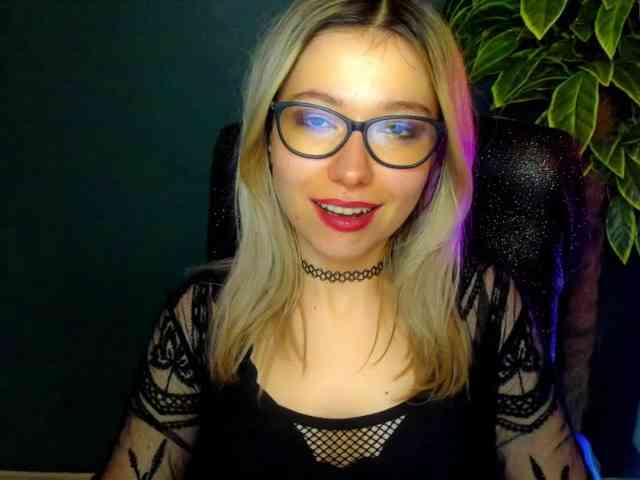 xxHeidiLove xxHeidiLove