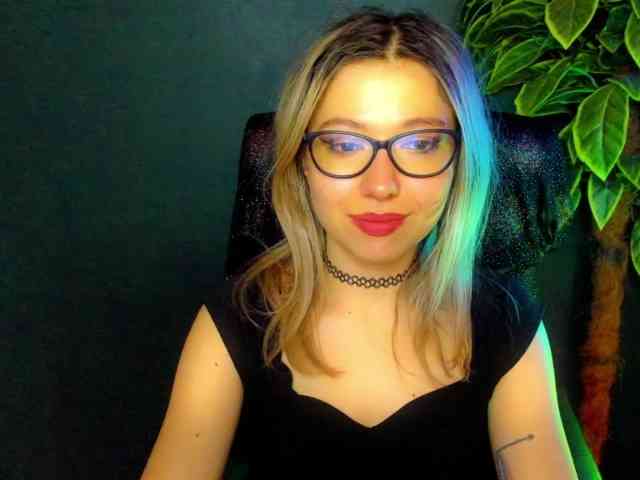 xxHeidiLove xxHeidiLove