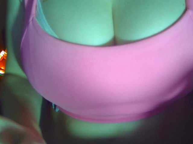 Leysun7's BongaCams show and profile